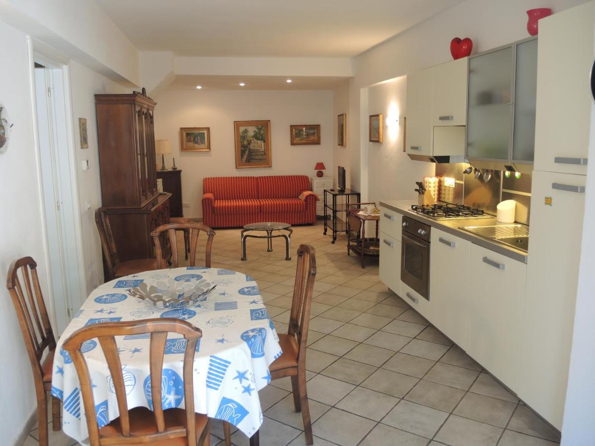 Apartmán Gli Archi Nel Golfo San Terenzo Exteriér fotografie